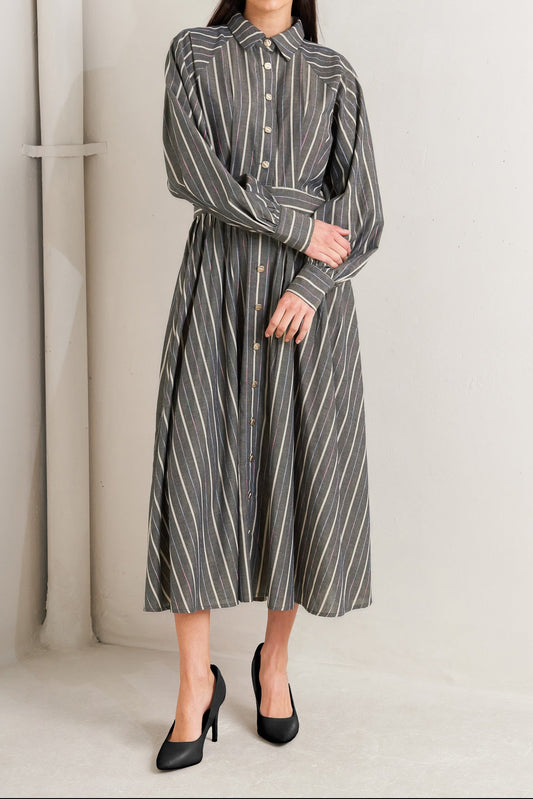 Stripped Long Sleeved Buttoned Midi Dress