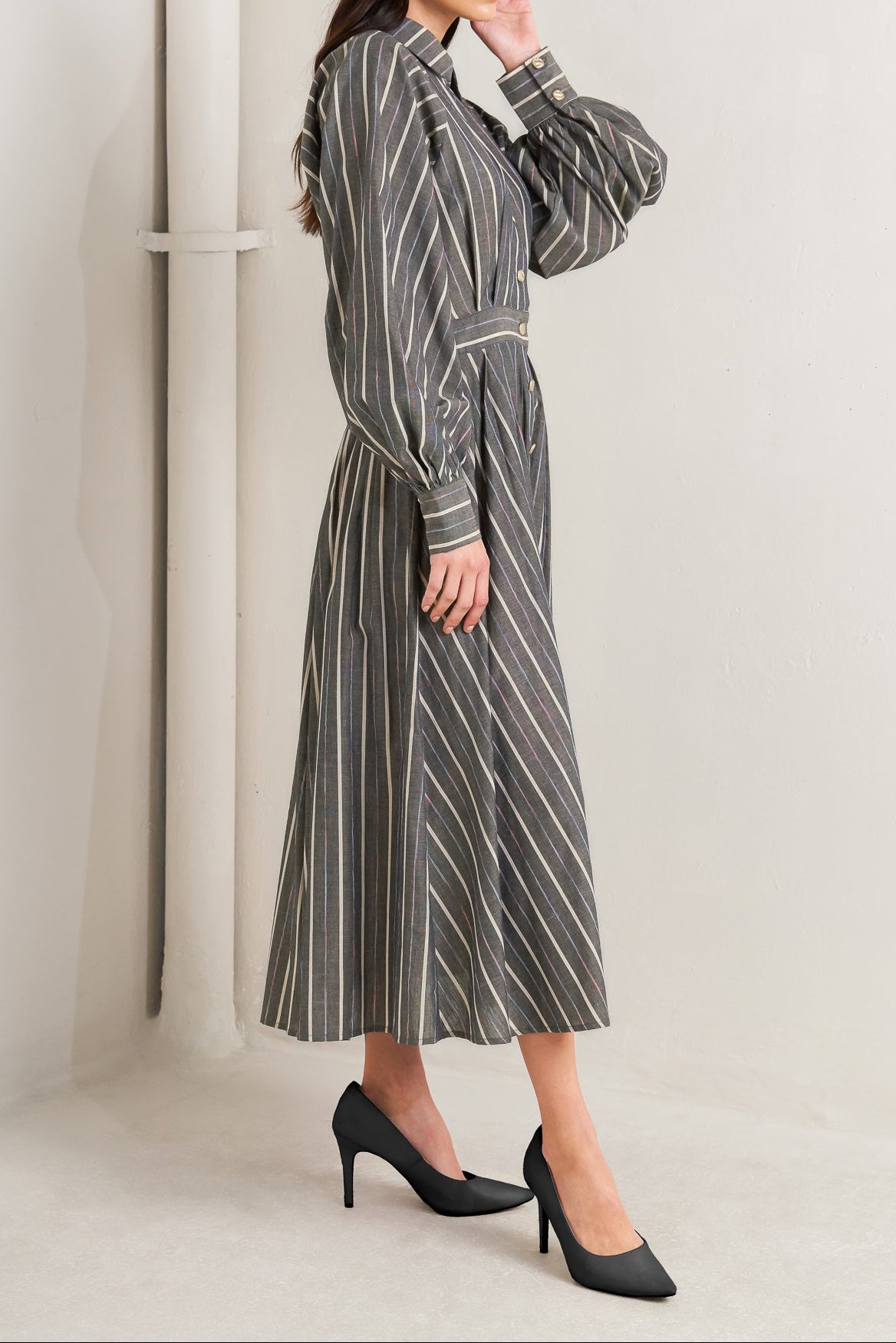 Stripped Long Sleeved Buttoned Midi Dress